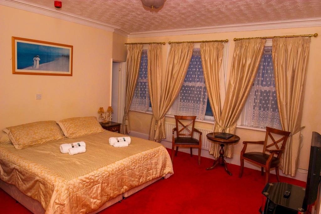 Albany Lions Hotel Eastbourne Exteriör bild