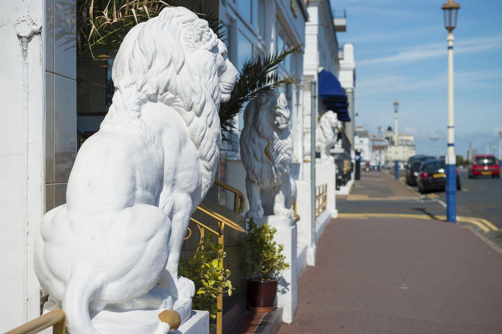 Albany Lions Hotel Eastbourne Exteriör bild